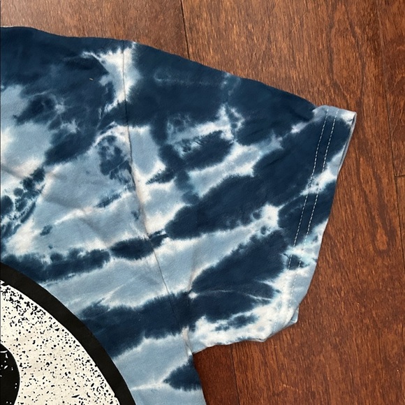 Beartooth Blue Tie-Dye Graphic Band Tee, Size Small, NWOT - Picture 3 of 8